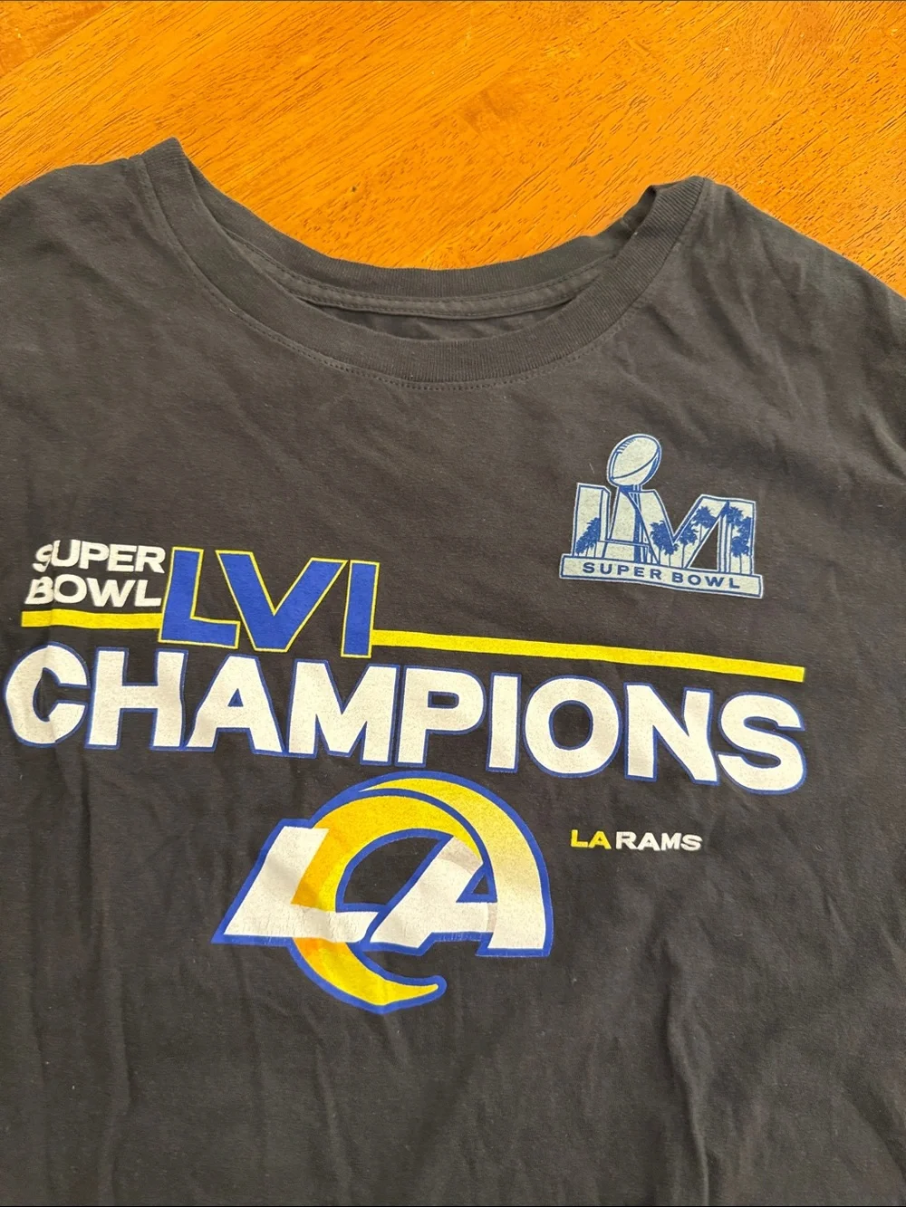 Nike Black Los Angeles Rams Super Bowl LVI Champions T-Shirt xl